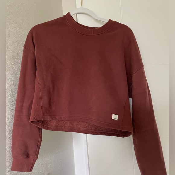 Vuori Restore Crop Crew - Picture 2 of 4